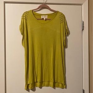 Two by Vince Camuto XL top